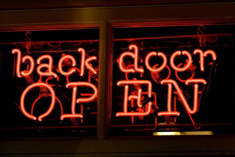 Backdoor gives hackers complete control over federal agency network